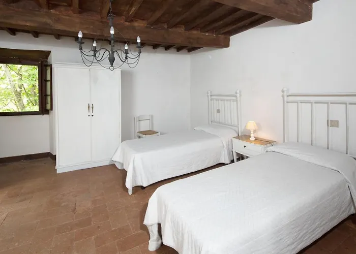 Bagnolo By Vacavilla ヴィラ *